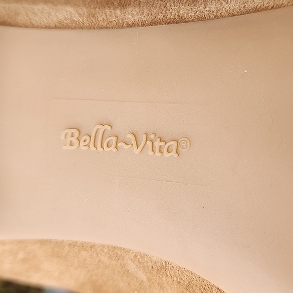 Bella Vita Alessi Tan Suede Leather Flats Size 8 - Picture 10 of 12